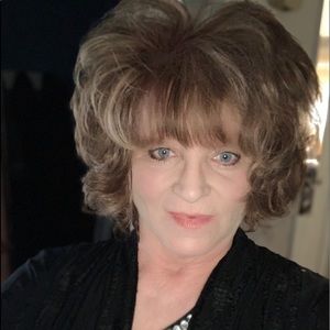 Meet your Posher, Colleen